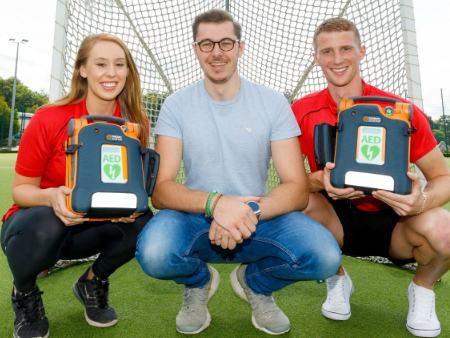 Eilidh Watson, Finlay Richardson, Gareth Allan with new defibrillators