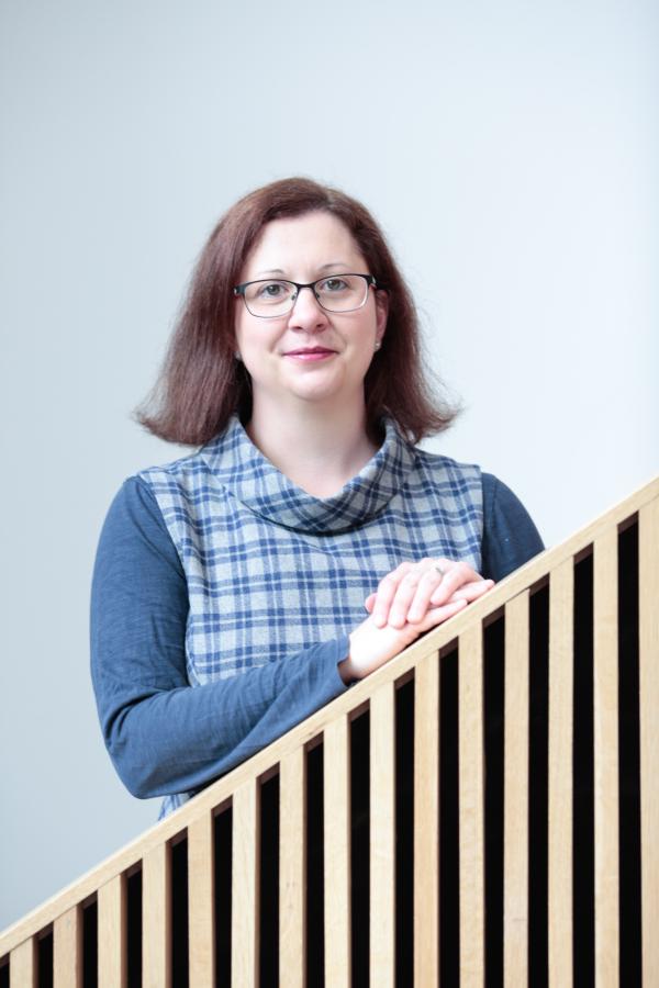 Dr Louise Hoyle