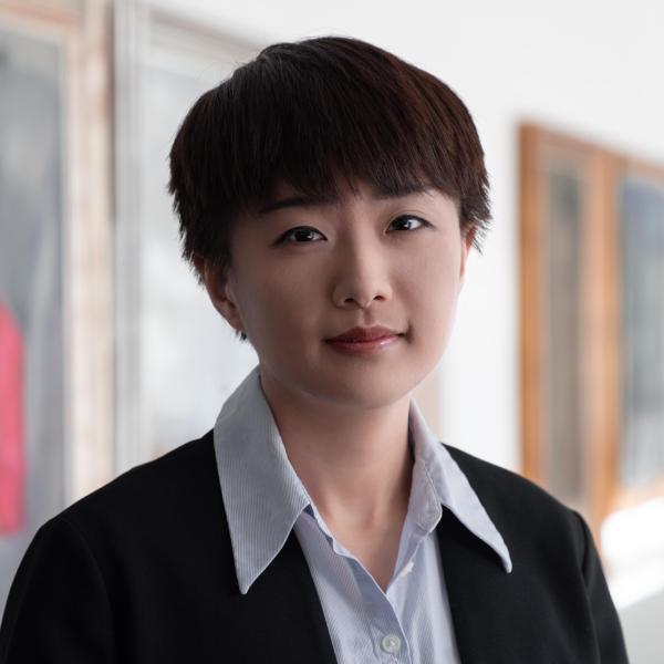 Miss Peiwei Lyu