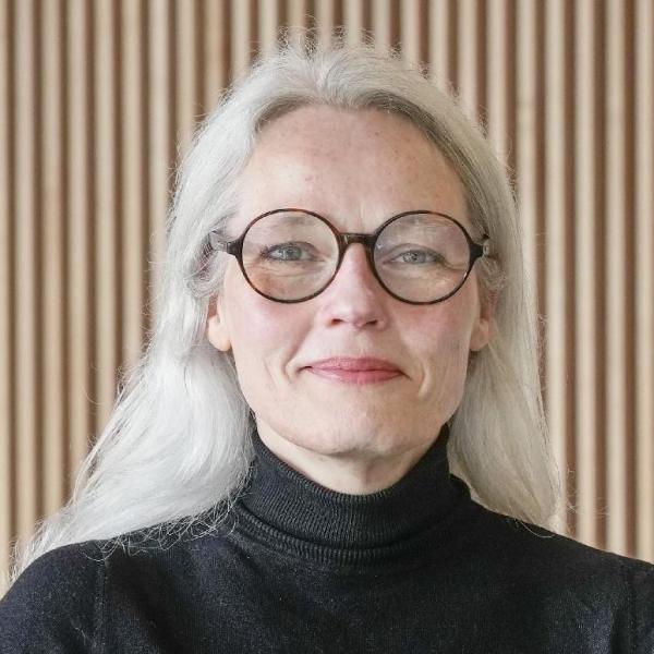 Dr Maureen Michael
